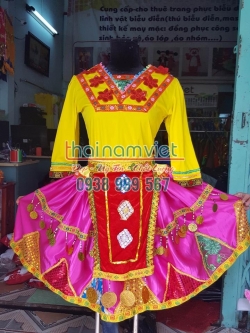 Dân Tộc H'Mông Nữ 012