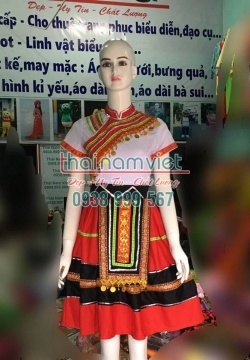 Dân Tộc H'Mông Nữ 019
