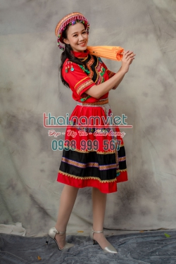 Dân Tộc Mèo Nữ 023