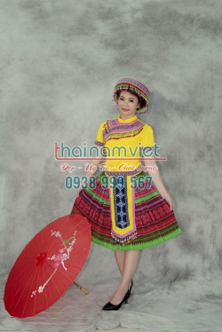 Dân Tôc Mèo Nữ NL 030