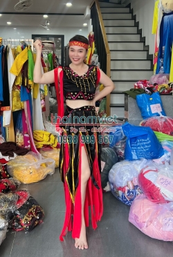 Dân Tộc Tây Nguyên Nữ 031