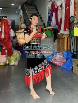 Dân Tộc Tây Nguyên Nữ 033