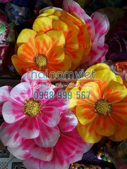 Hoa Múa Cầm Tay 020