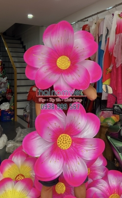 Hoa Múa Cầm Tay 068