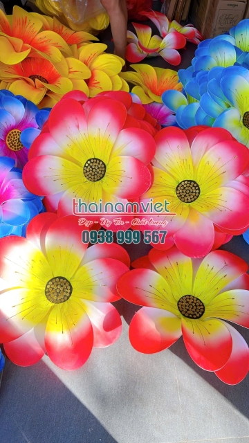 Hoa Múa Cầm Tay 080