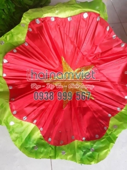 Lá Múa Cầm Tay 011