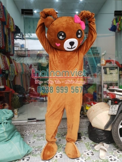 Mascot Brown 003
