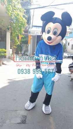 Mascot Mickey Ocean