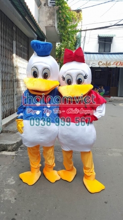 Mascot Vịt Donal màu Đỏ