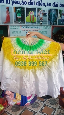 Quạt Lụa Nan Tre 008