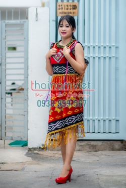 Tây Nguyên Nữ 030