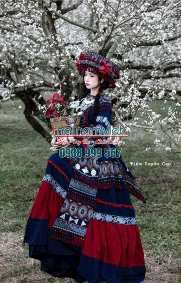Trang Phục Dân Tộc H'Mông ( mèo) 